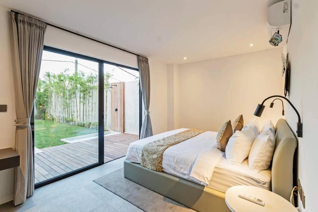 Manresa Villa Bali 4 Canggu  Ngoại thất bức ảnh